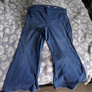 Sofia Vergara Melisa Flare High-Rise Pull-on Med Wash Blue Jeans Sz 20 Short